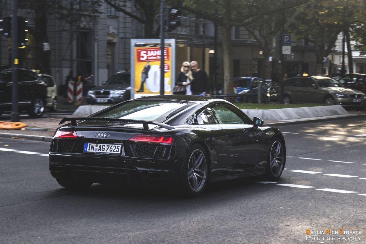Audi R8 V10 Plus (2016) spotted in Berlin — BerlinRichStreets